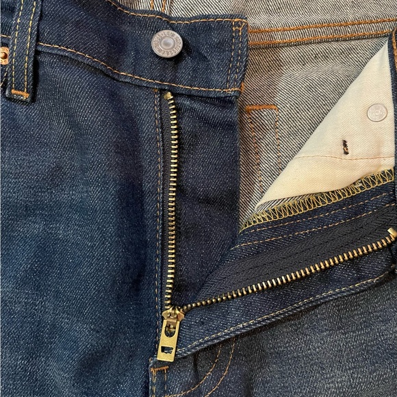 Levi’s • 514 • Straight Fit Jeans • 32 X 30 • Levi Strauss & Co. • Quality Denim - Picture 3 of 6